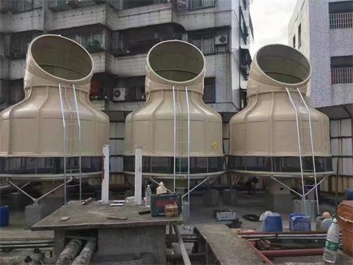 在使用闭式冷却塔之前需要检查什么？(闭